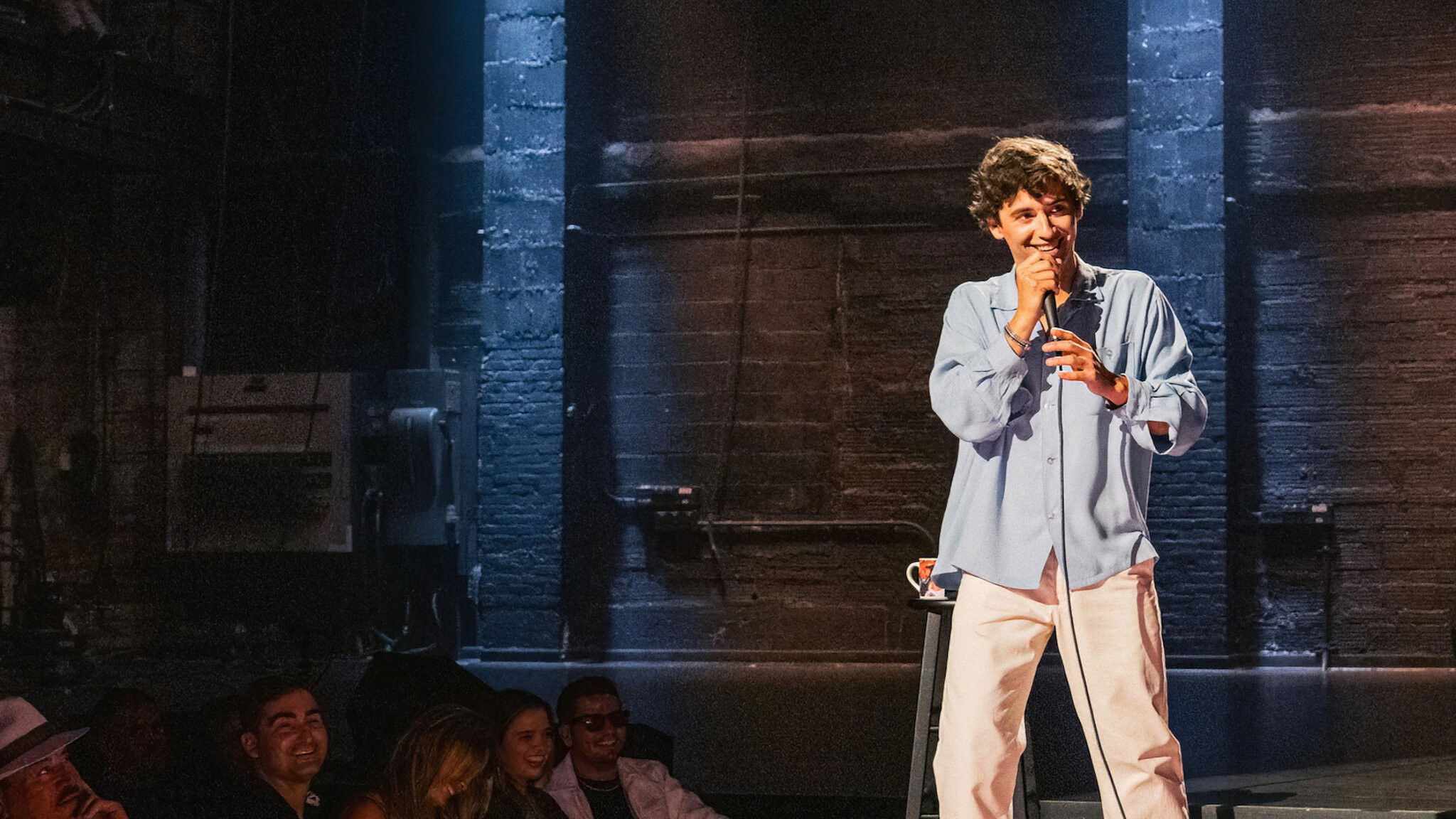 Marcello Hernández: Cậu Bé Mỹ