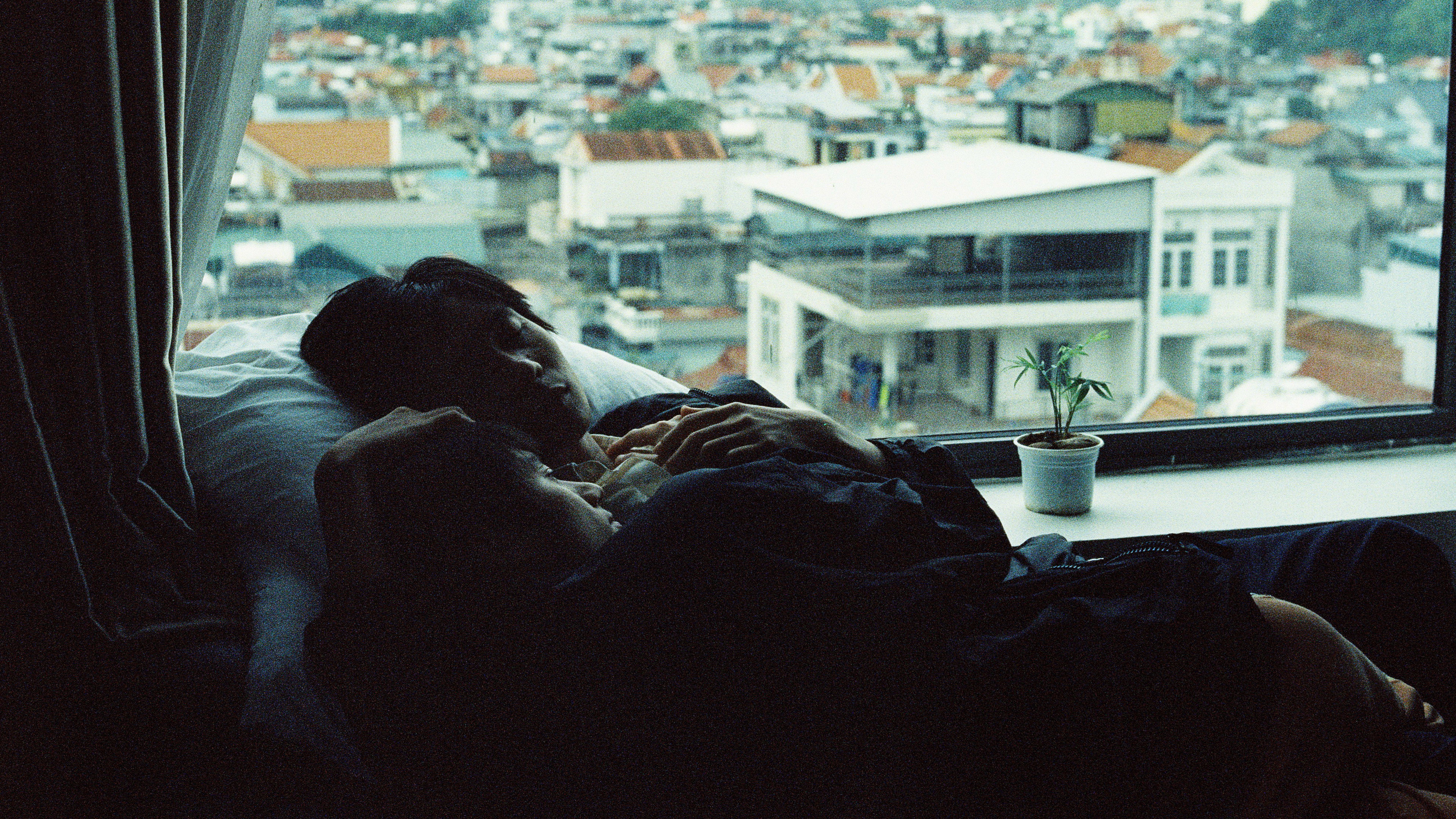 Trong Lòng Đất