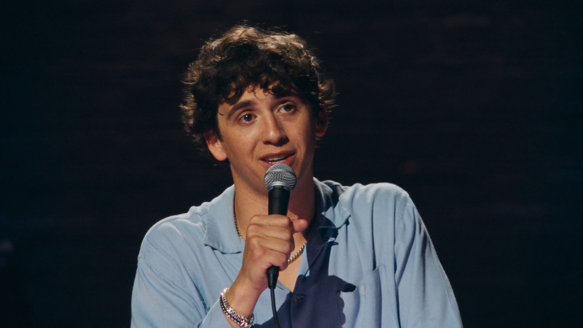 Marcello Hernández: Cậu Bé Mỹ