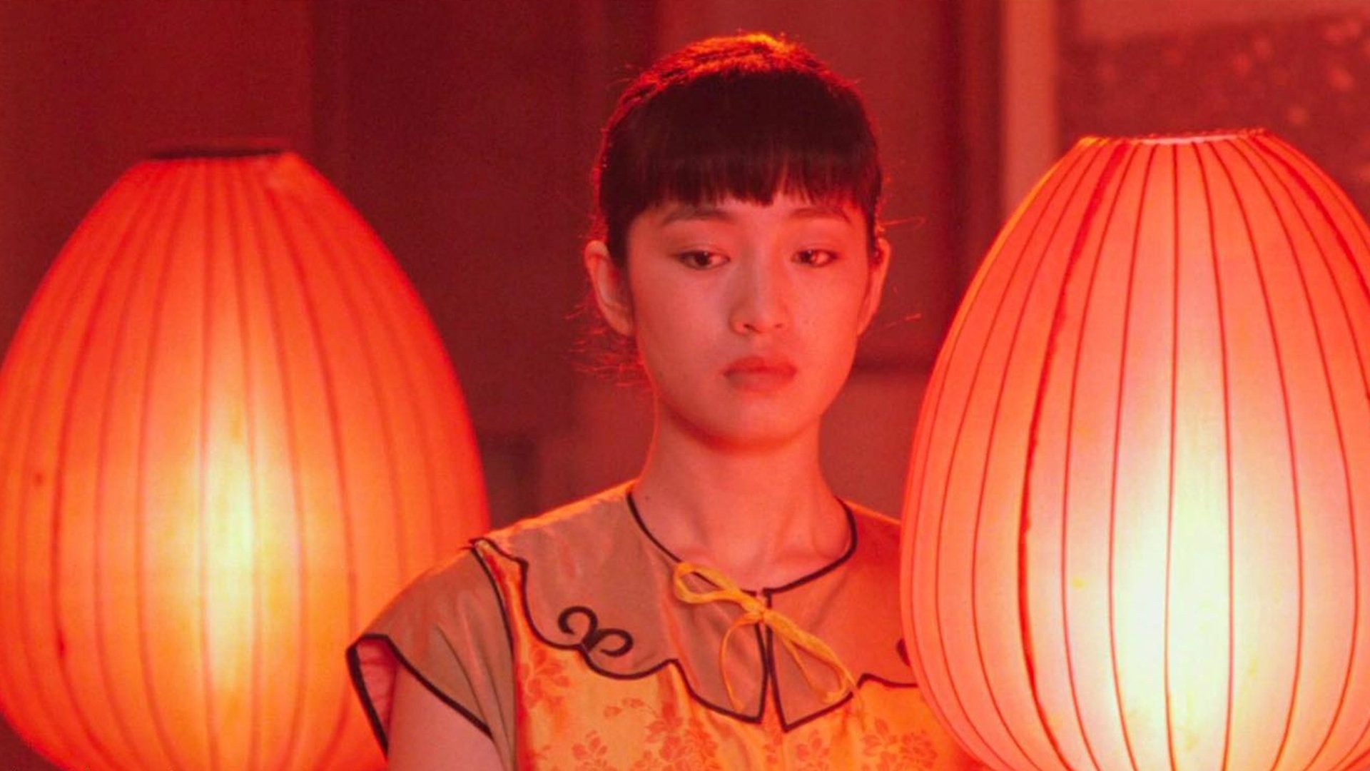 Đèn Lồng Đỏ Treo Cao